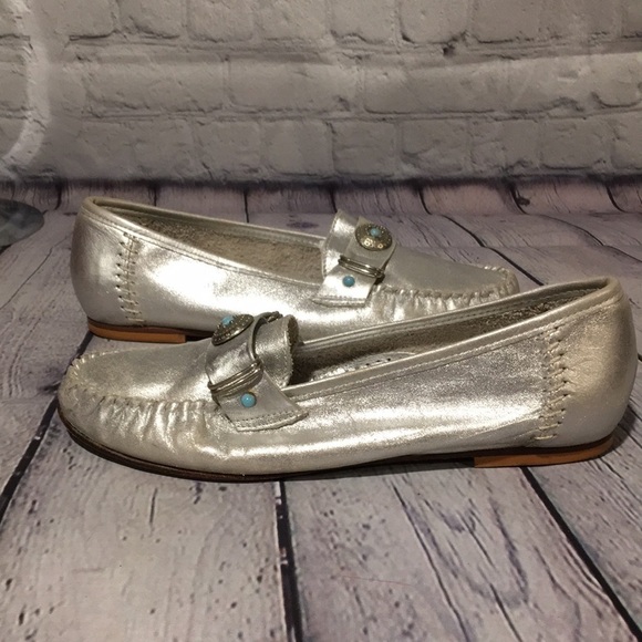 New Listing -  Vintage Silver leather flats with turquoise accents Sz 6 - Picture 4 of 7